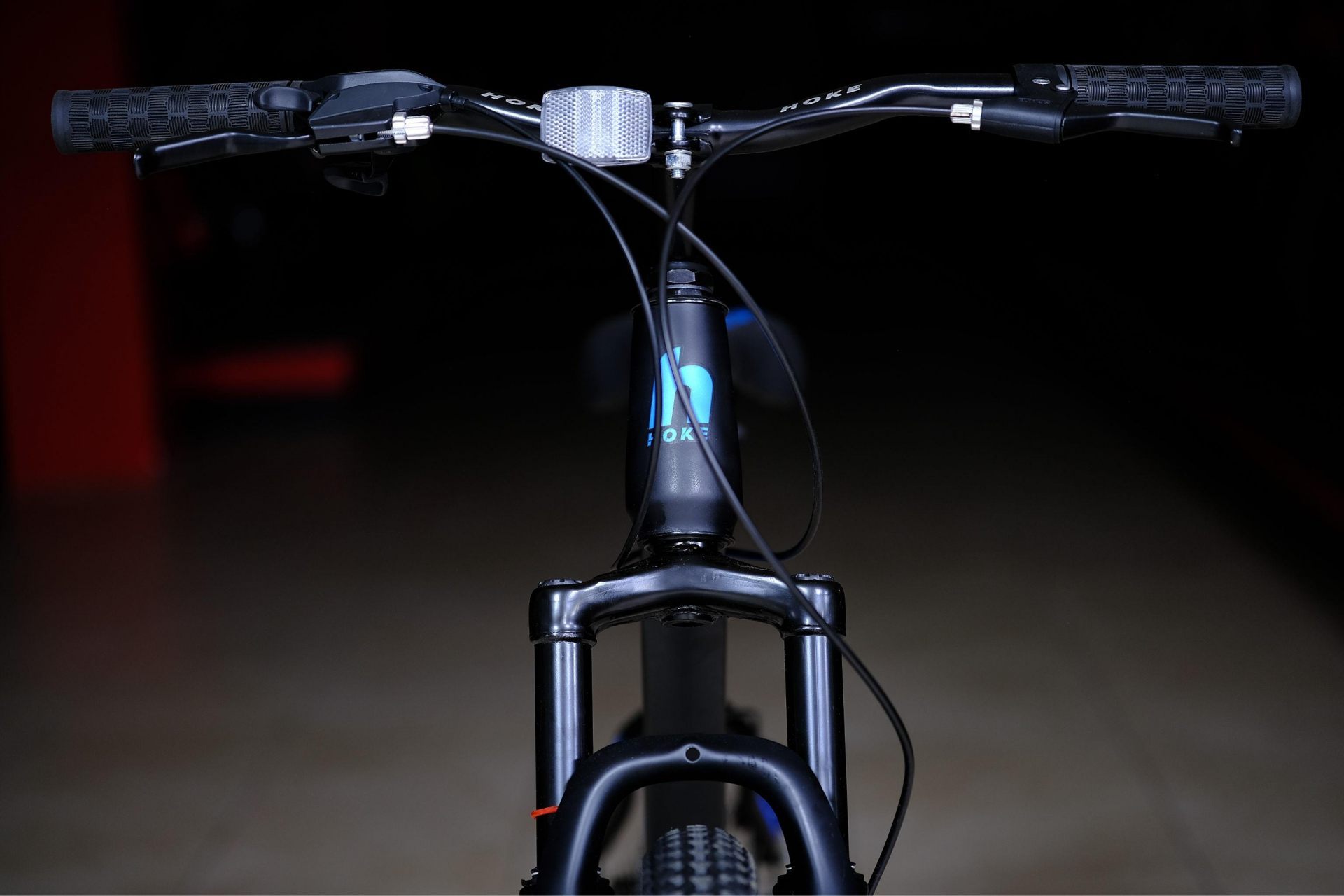 Амортизационная пружинная вилка HOKE Steel WAY 24 матовый чёрный-синий